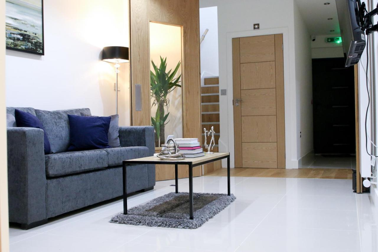 Lovely Studio Apartment With Access For Wheel-Chairs In Sydenham London Exterior foto