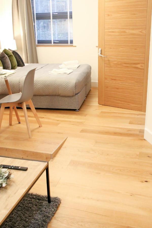 Lovely Studio Apartment With Access For Wheel-Chairs In Sydenham London Exterior foto